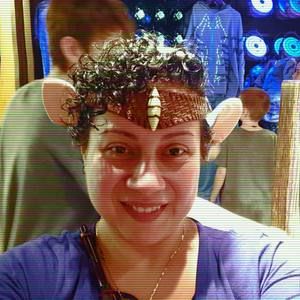 Meet your Posher, Mae